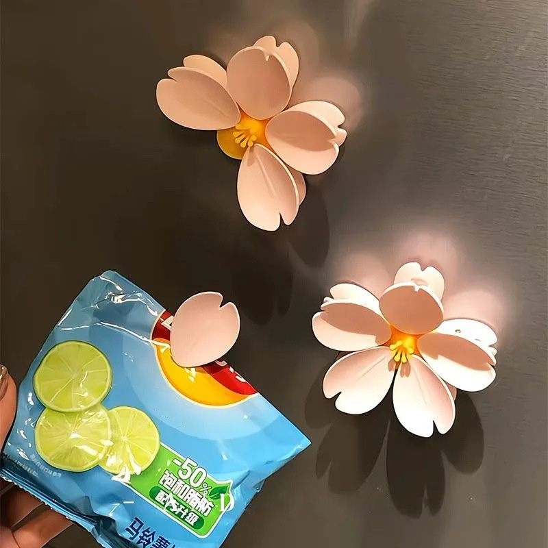 Clip Magnetica Sakura, Gadget  - Food Storage Of Plants recensione e prezzo